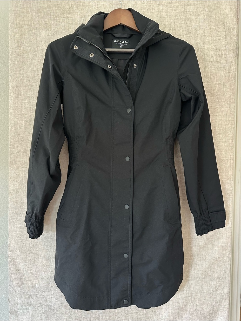 NWOT Athleta Sutro Raincoat size XS